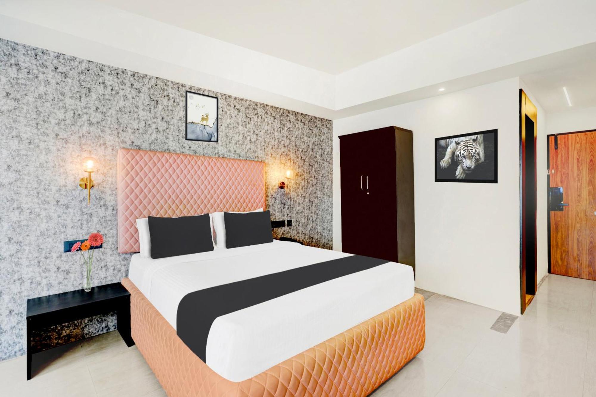 Townhouse Mysore Central Екстериор снимка